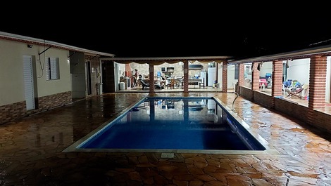 Hermosa casa de campo para que tu familia pueda descansar.