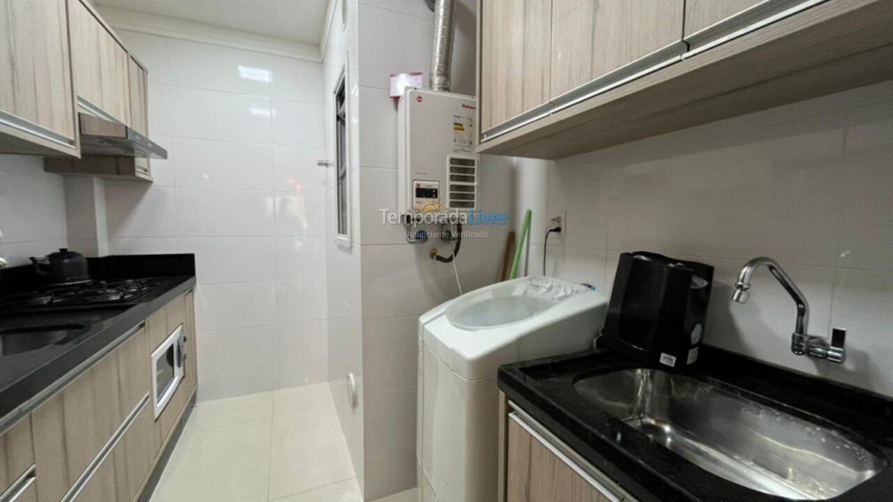 Apartamento para aluguel de temporada em Bombinhas (Praia de Bombas)