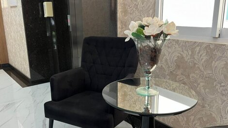 Apartamento 03 quartos - 50m do mar