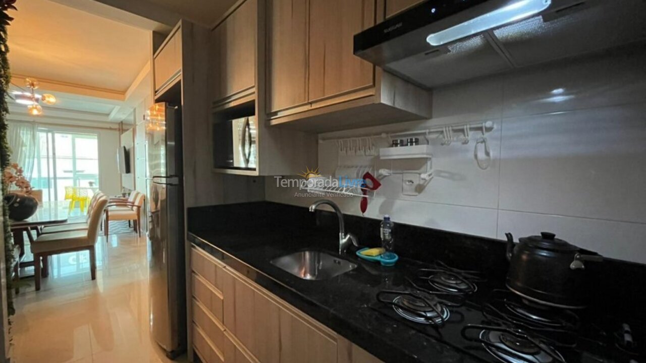 Apartamento para aluguel de temporada em Bombinhas (Praia de Bombas)