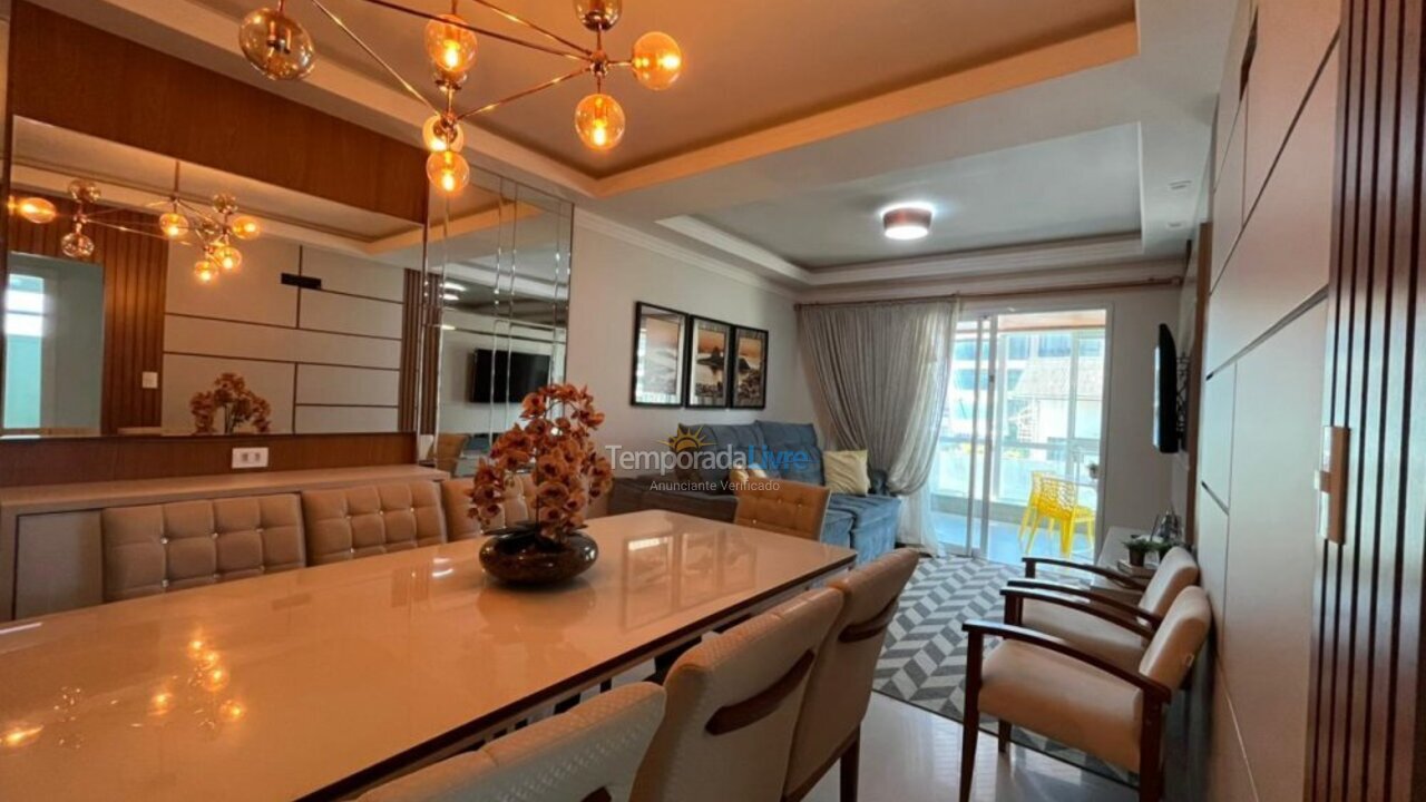 Apartamento para aluguel de temporada em Bombinhas (Praia de Bombas)