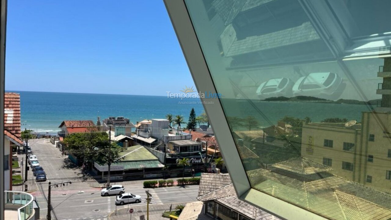 Apartamento para aluguel de temporada em Bombinhas (Praia de Bombas)