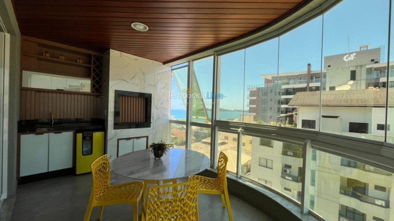 Apartamento para aluguel de temporada em Bombinhas (Praia de Bombas)