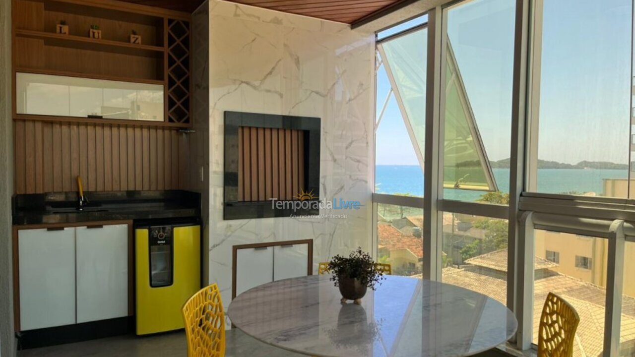 Apartamento para aluguel de temporada em Bombinhas (Praia de Bombas)