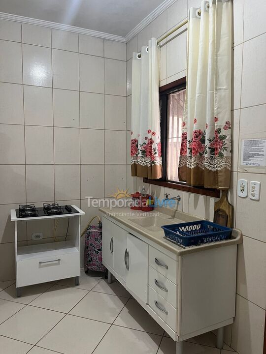 Casa para aluguel de temporada em Bertioga (Boraceia)