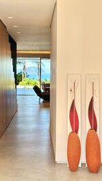 Casa na PRAIA DA BALEIA FRENTE AO MAR.