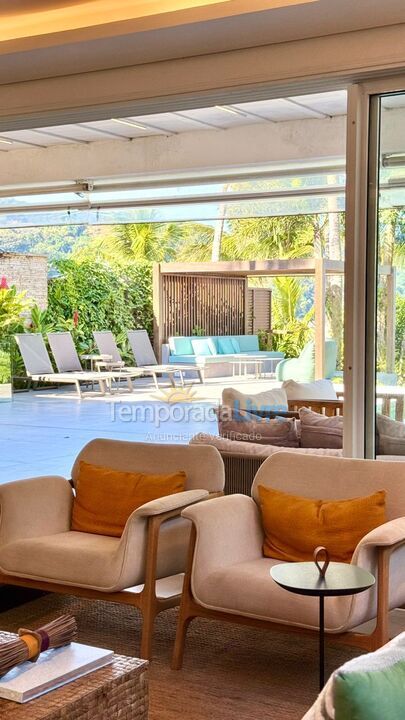 Casa para aluguel de temporada em São Sebastião (Praia da Baleia)