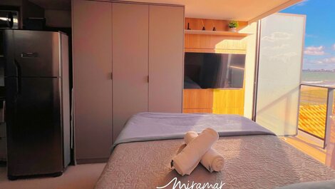 Flat c/Varanda e Vista Mar Lateral - Miramar