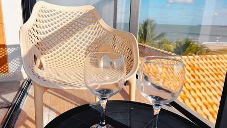 Flat c/Varanda e Vista Mar Lateral - Miramar