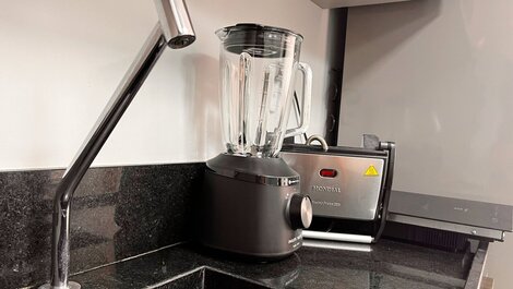 Flat c/Varanda e Vista Mar Lateral - Miramar