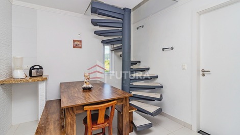 SEASONAL RENTAL DUPLEX APARTMENT-MARISCAL BEACH-BOMBINHAS-SC LA116F