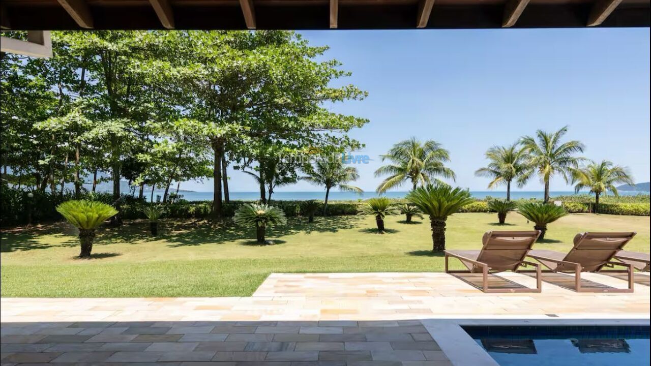 Casa para alquiler de vacaciones em São Sebastião (Praia de Guaecá)