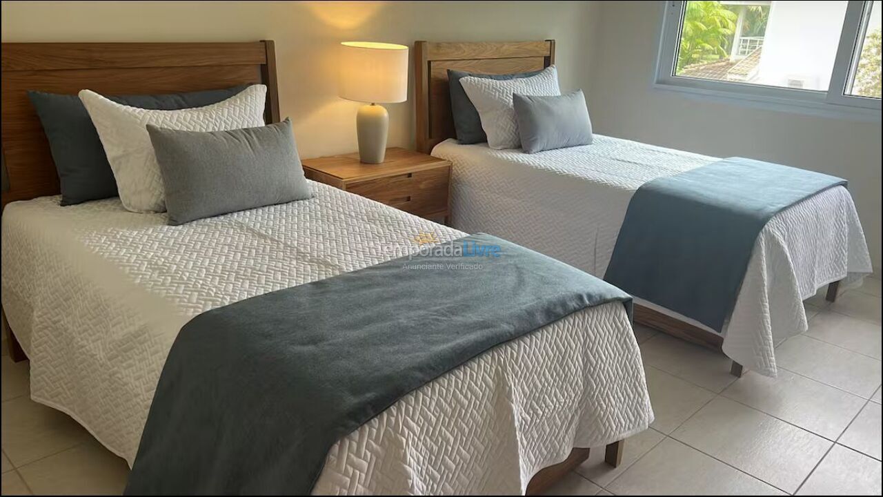 Casa para alquiler de vacaciones em São Sebastião (Praia de Guaecá)