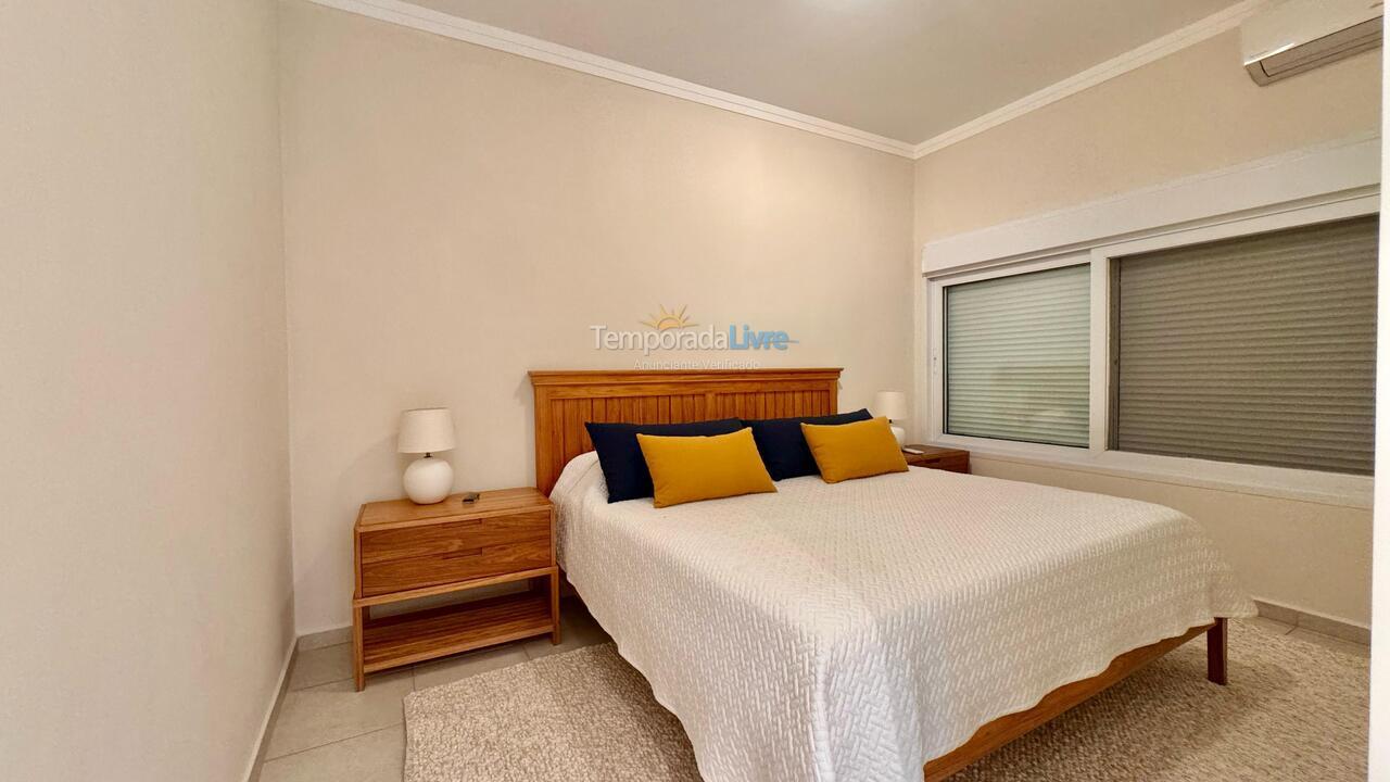 Casa para alquiler de vacaciones em São Sebastião (Praia de Guaecá)