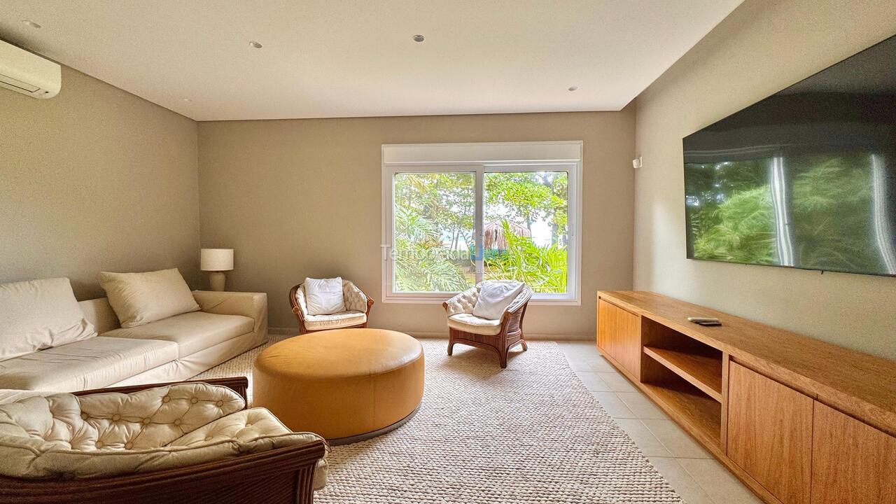 Casa para alquiler de vacaciones em São Sebastião (Praia de Guaecá)