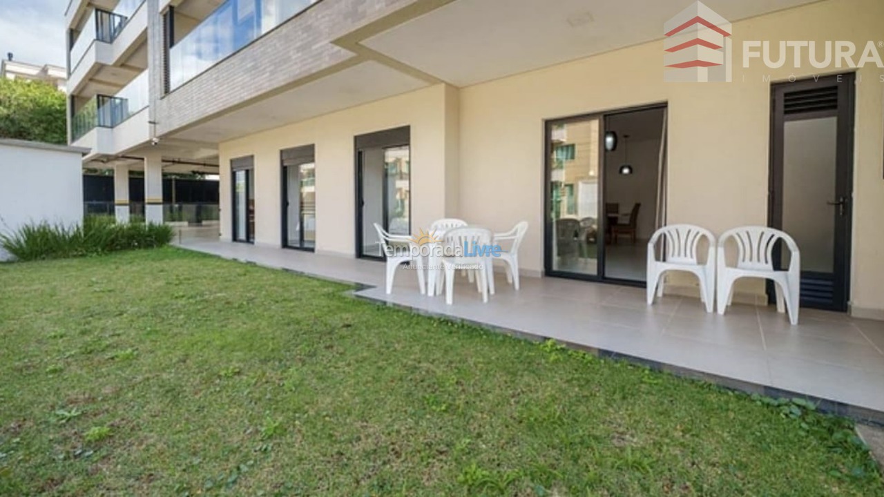 Apartamento para aluguel de temporada em Bombinhas (Canto Grande)