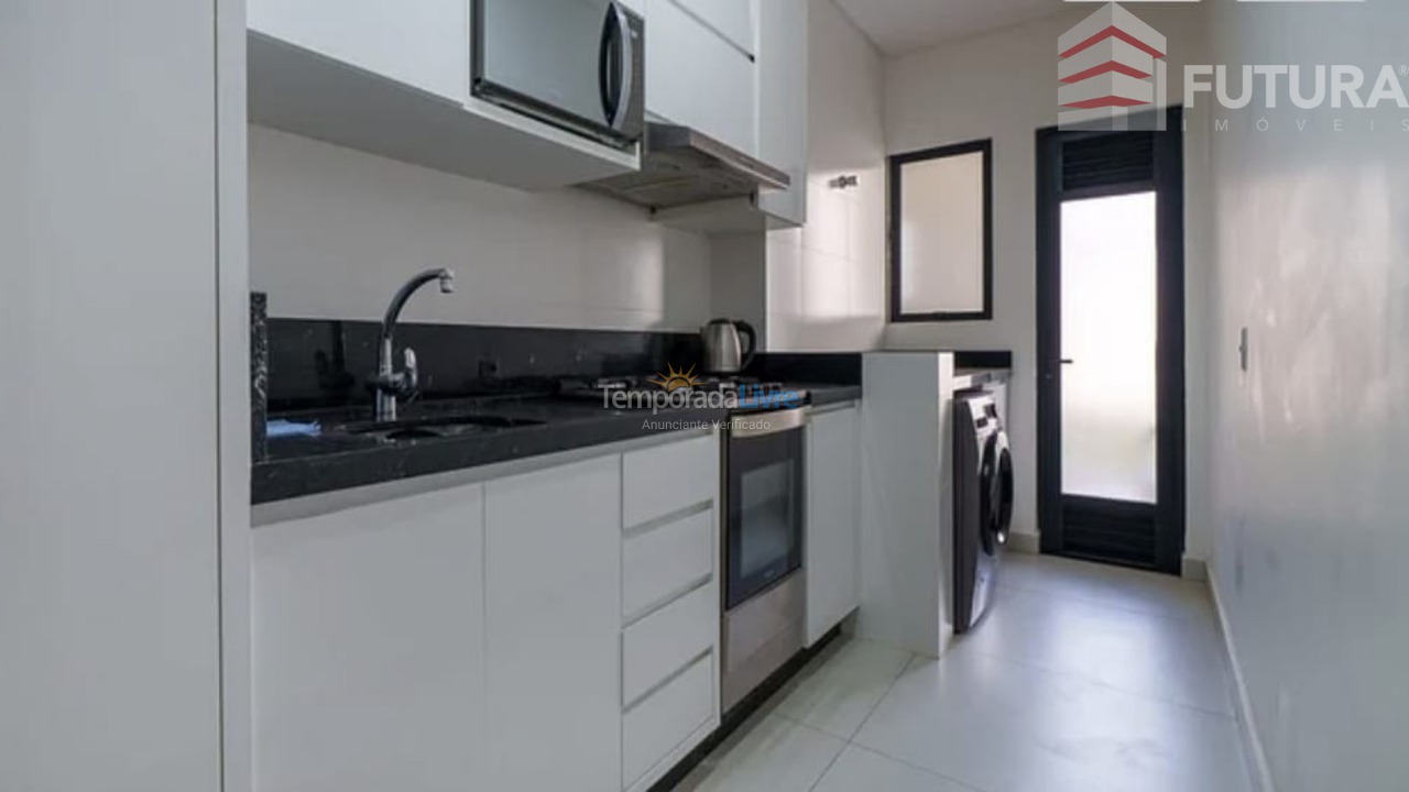 Apartamento para aluguel de temporada em Bombinhas (Canto Grande)