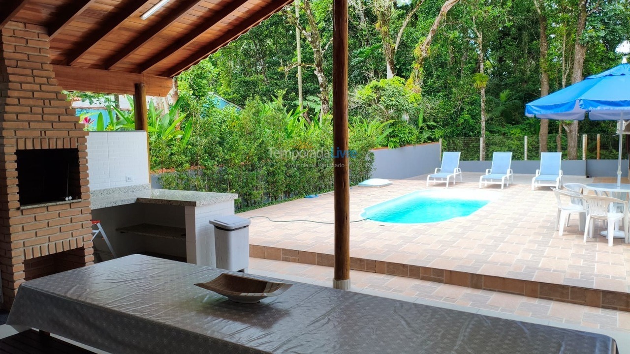 Casa para aluguel de temporada em Bertioga (Condominio Morada da Praia)