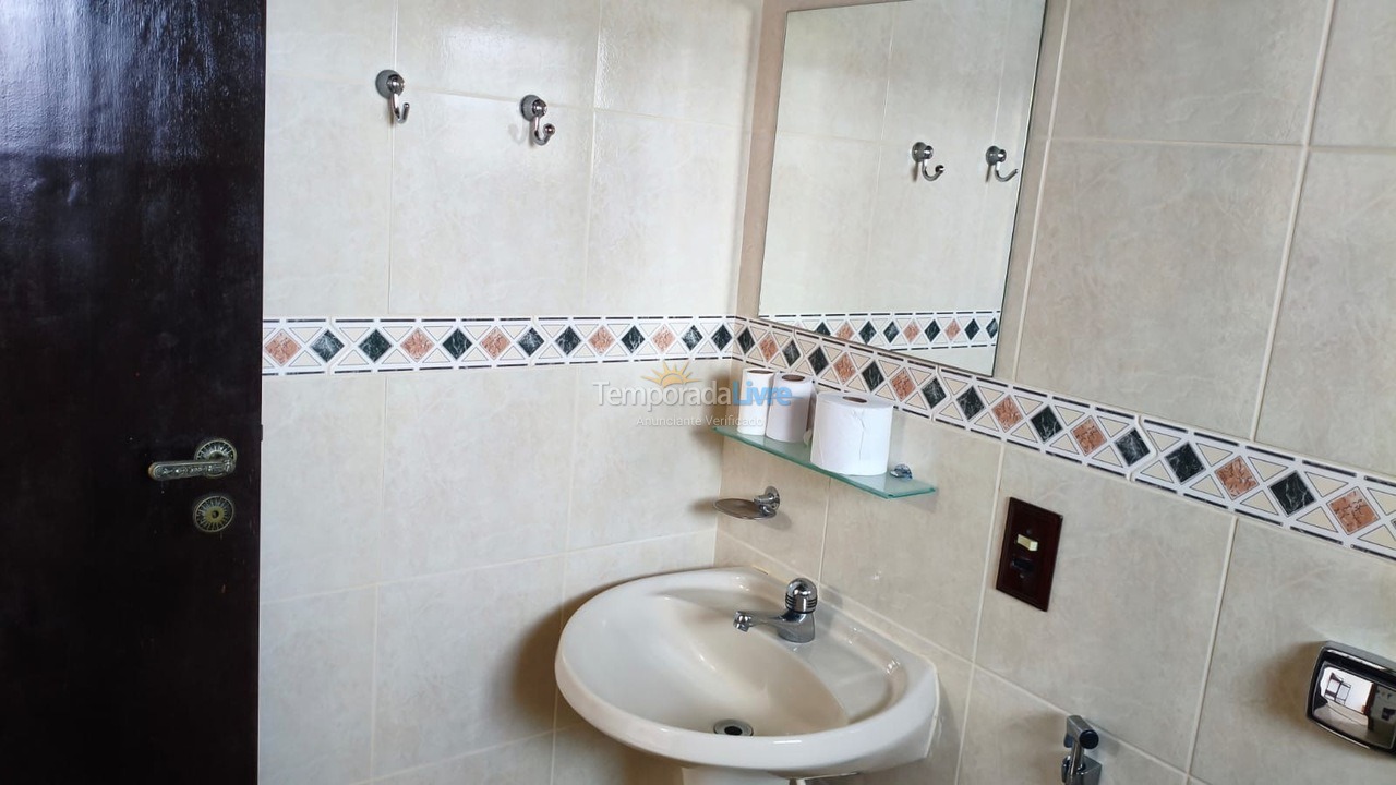 Casa para aluguel de temporada em Bertioga (Condominio Morada da Praia)