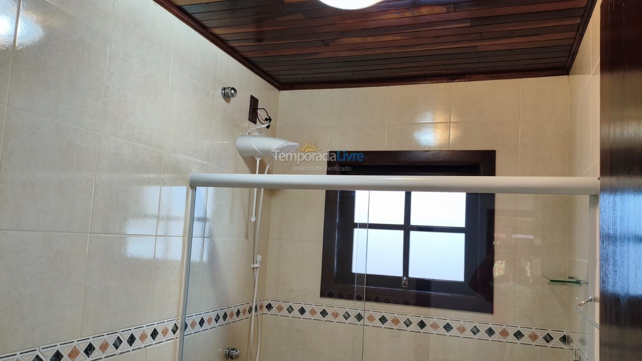 Casa para aluguel de temporada em Bertioga (Condominio Morada da Praia)