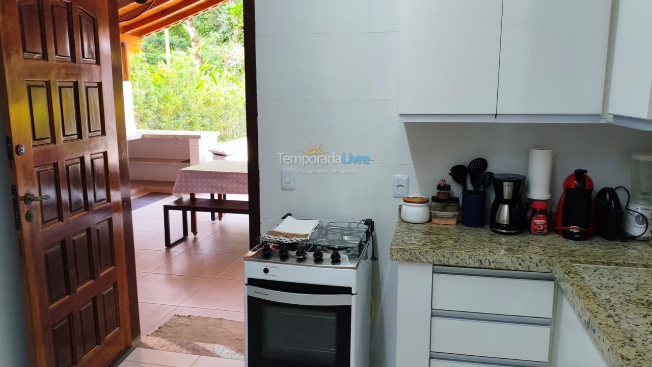 Casa para aluguel de temporada em Bertioga (Condominio Morada da Praia)