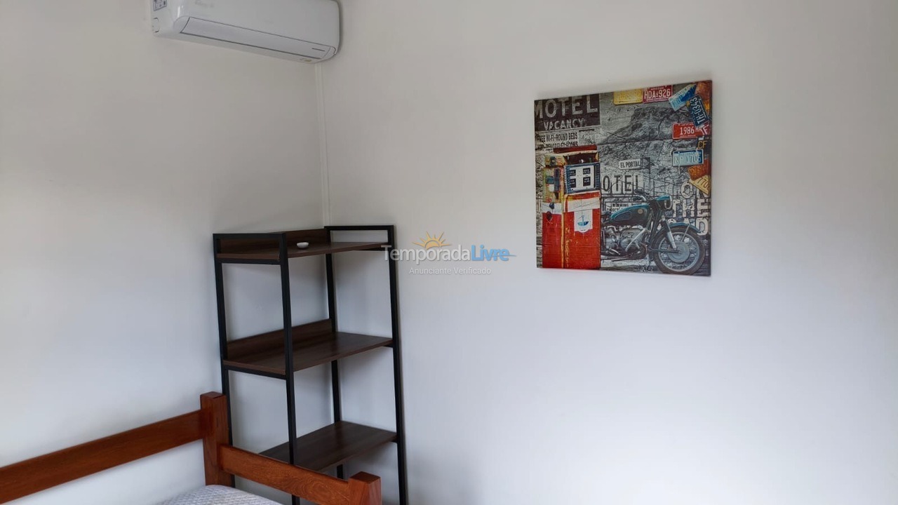 Casa para aluguel de temporada em Bertioga (Condominio Morada da Praia)