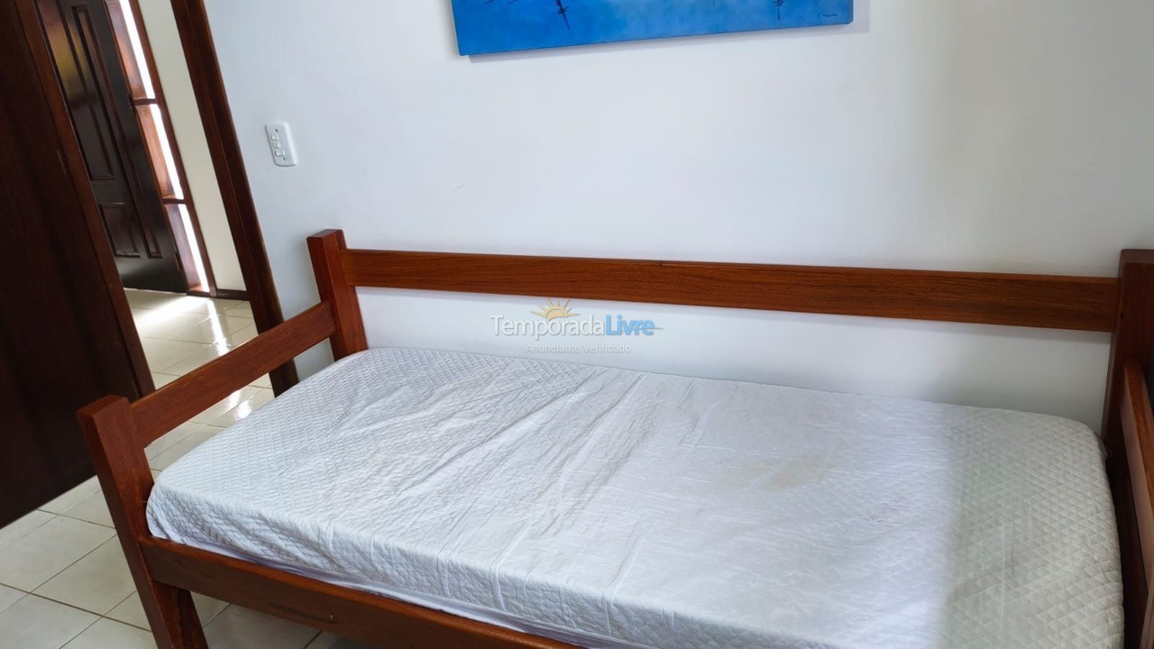 Casa para aluguel de temporada em Bertioga (Condominio Morada da Praia)