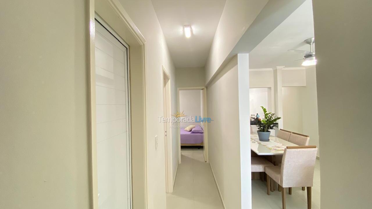 Apartamento para aluguel de temporada em Guarujá (Enseada)