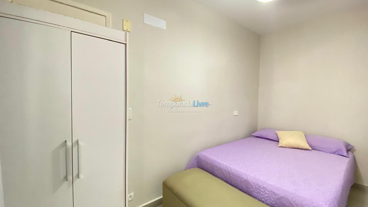 Apartamento para aluguel de temporada em Guarujá (Enseada)