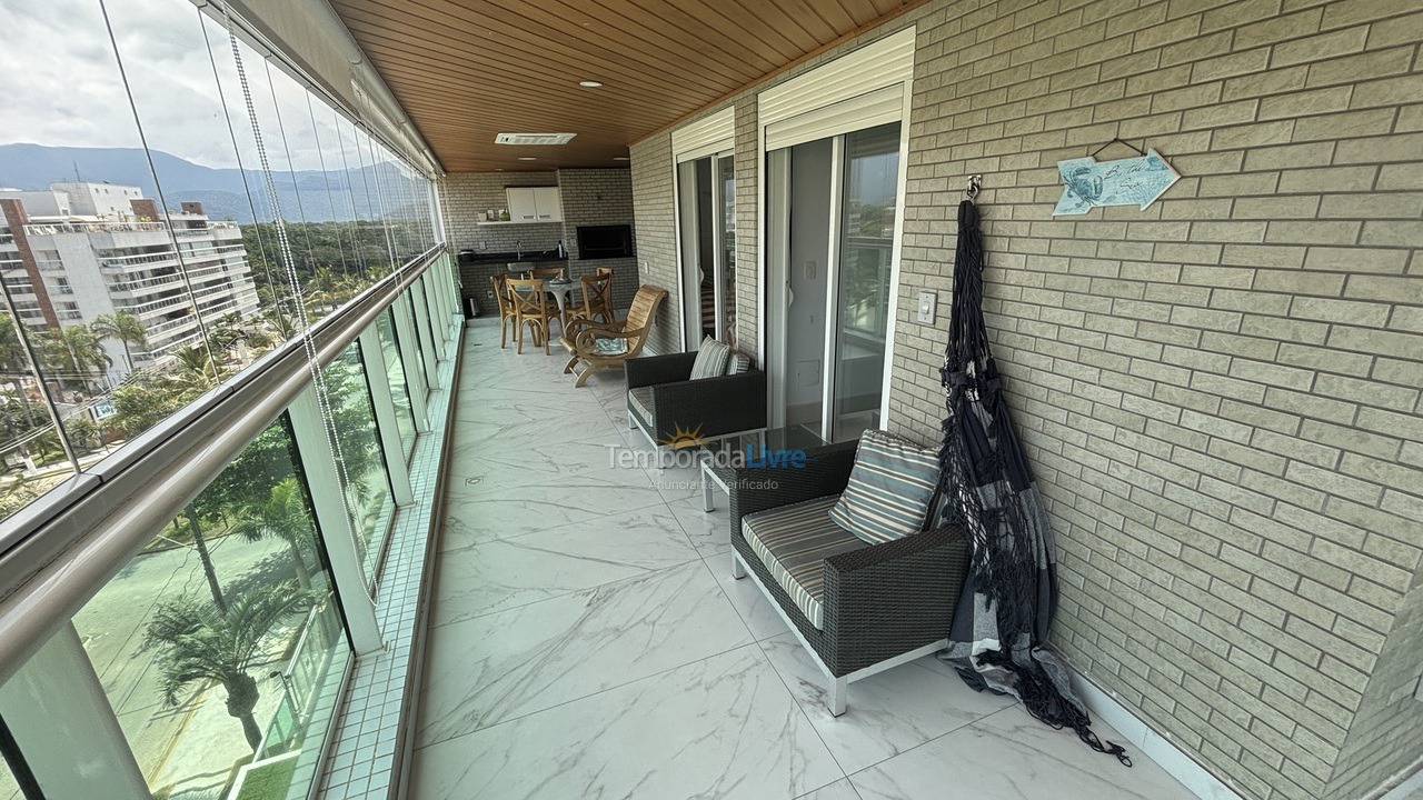 Apartamento para aluguel de temporada em Bertioga (Riviera de São Lourenço)