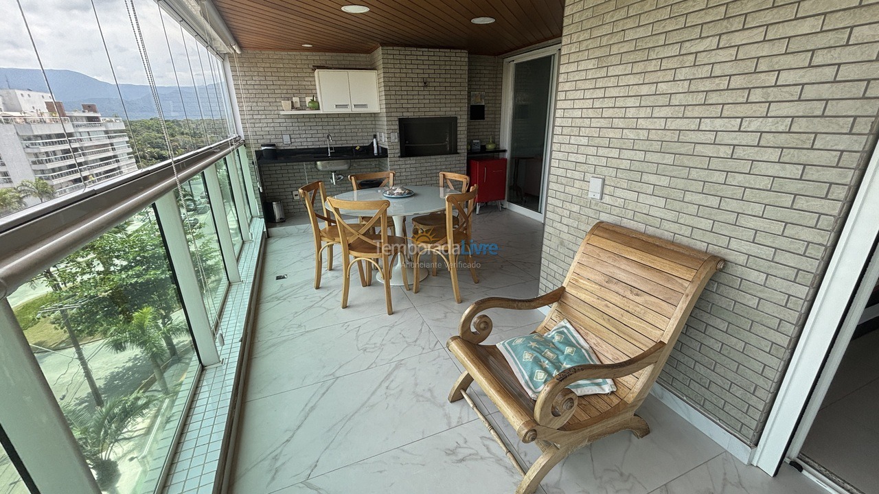 Apartamento para aluguel de temporada em Bertioga (Riviera de São Lourenço)