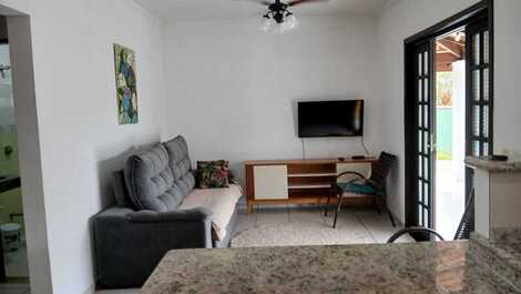 ¡Casa en el barrio de Lagoinha, Ubatuba! ¡Perfecta para tu familia!