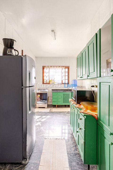 Casa para alquiler de vacaciones em Ubatuba (Praia da Fortaleza)