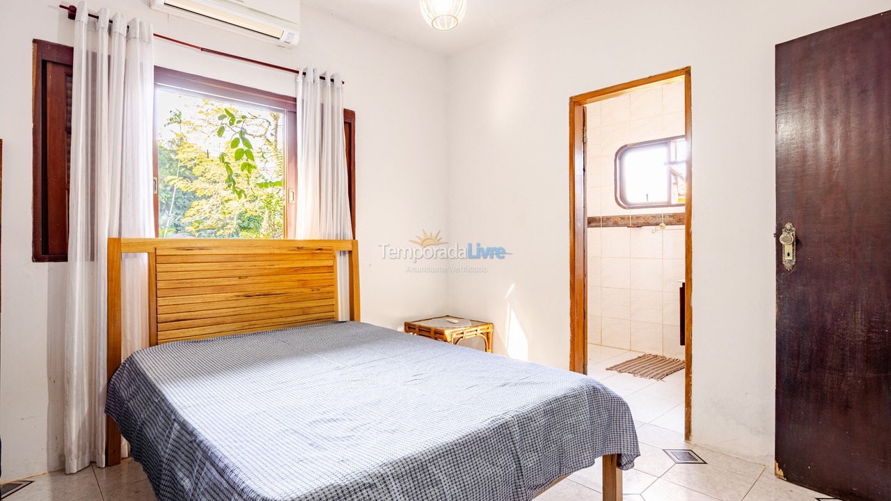 Casa para alquiler de vacaciones em Ubatuba (Praia da Fortaleza)