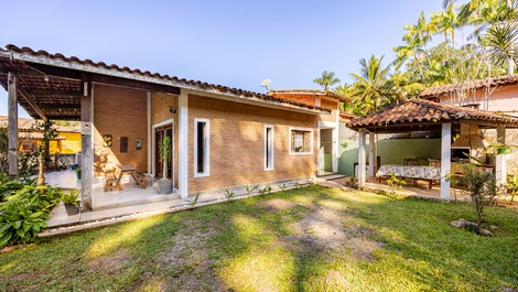 Acogedora casa a pocos minutos de la playa de Fortaleza – Ubatuba