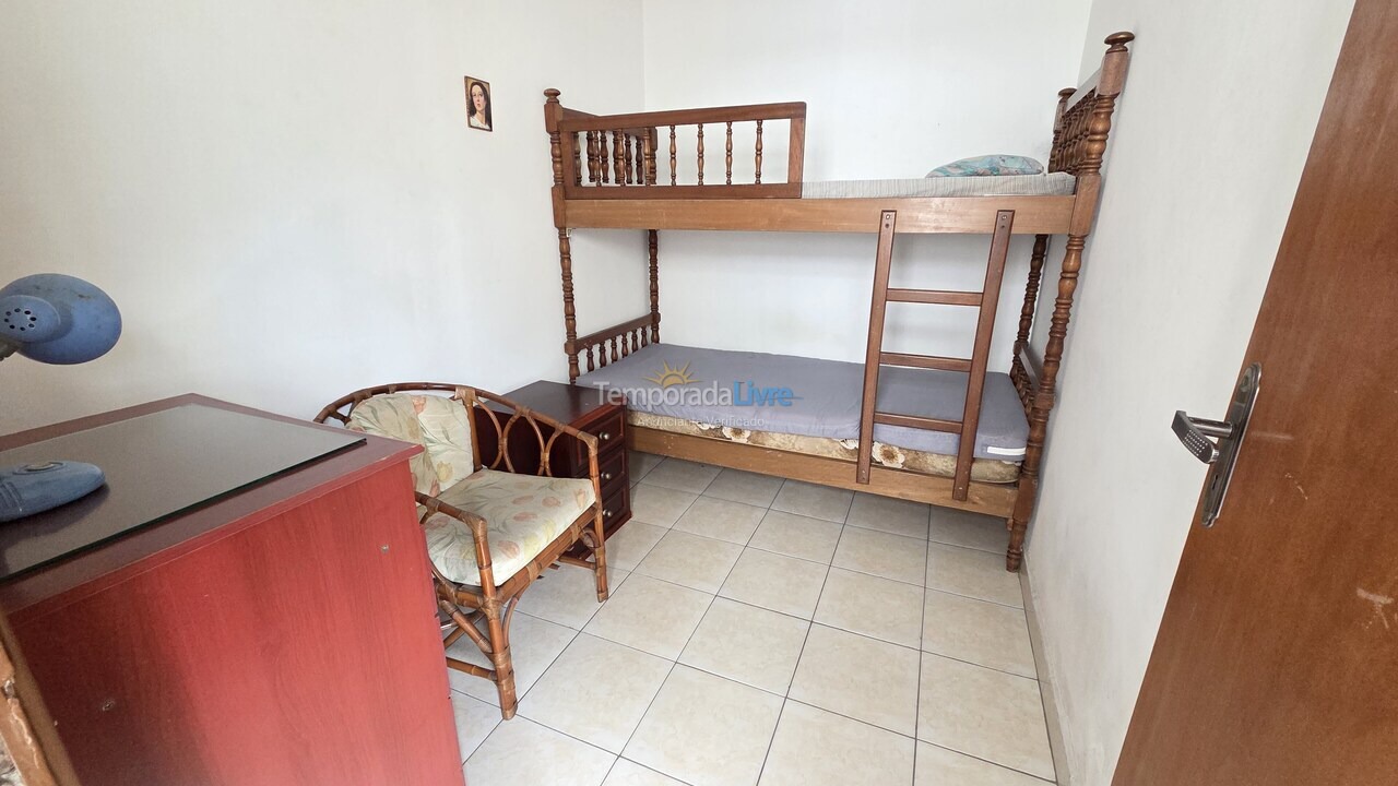 Apartment for vacation rental in Guarujá (Pitangueiras)