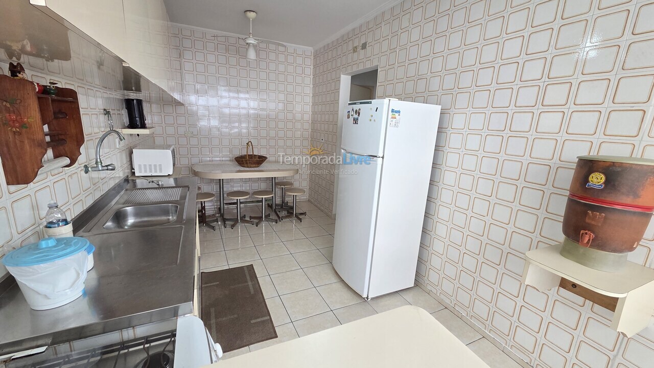 Apartment for vacation rental in Guarujá (Pitangueiras)