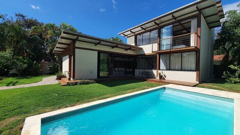 Casa para alugar em Ubatuba - Itamambuca
