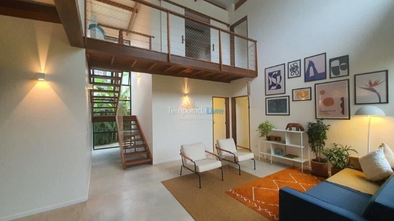 Casa para aluguel de temporada em Ubatuba (Itamambuca)