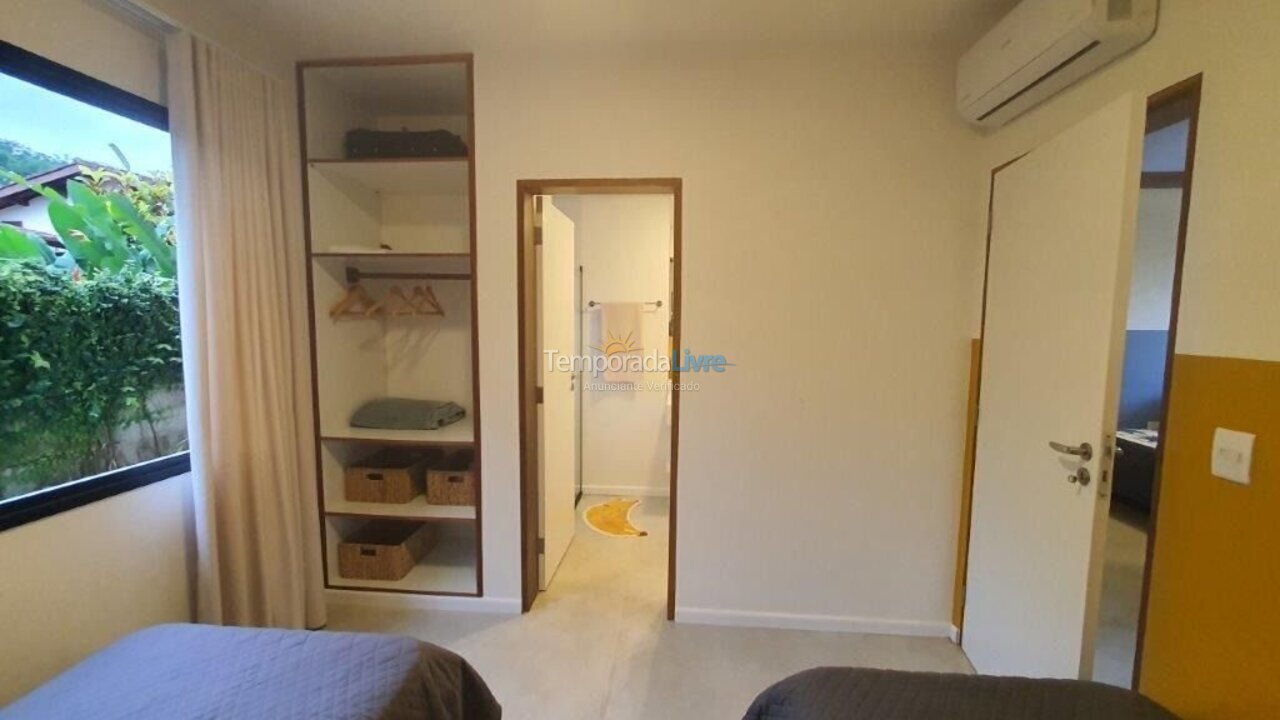 Casa para aluguel de temporada em Ubatuba (Itamambuca)