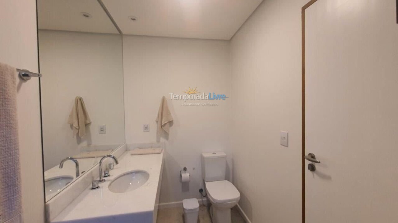 Casa para aluguel de temporada em Ubatuba (Itamambuca)