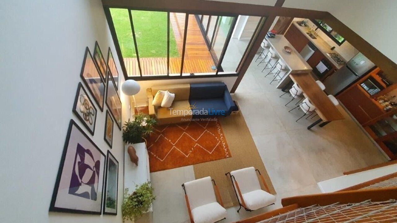 Casa para aluguel de temporada em Ubatuba (Itamambuca)