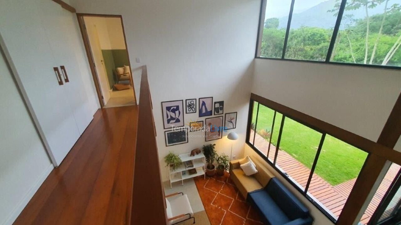 Casa para aluguel de temporada em Ubatuba (Itamambuca)