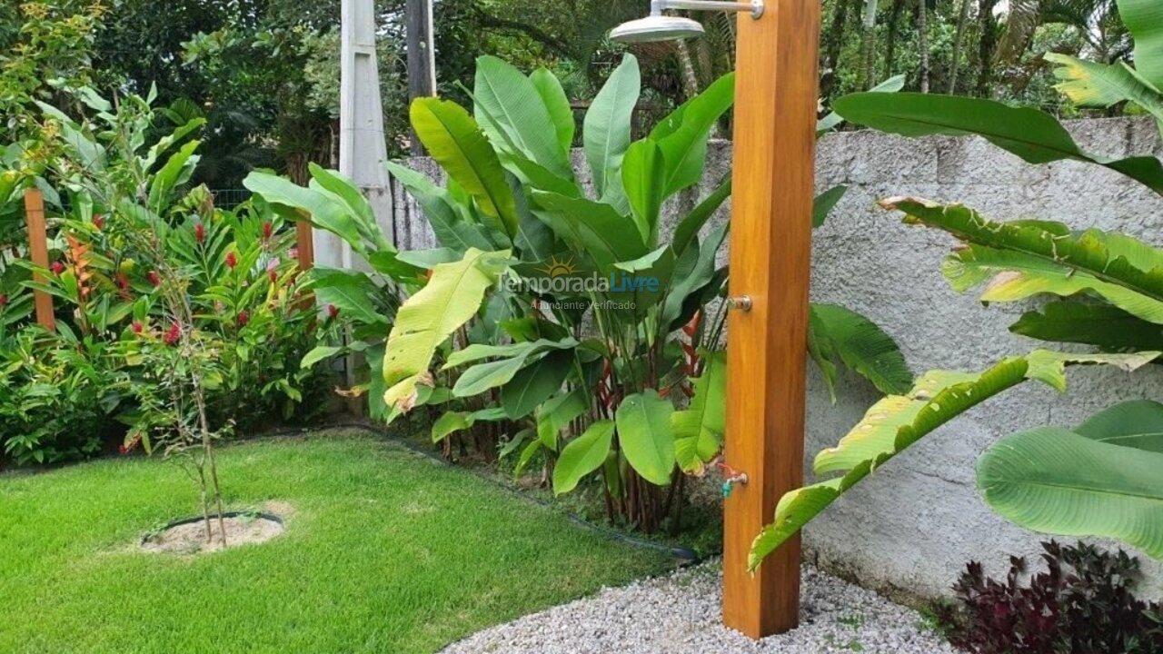Casa para aluguel de temporada em Ubatuba (Itamambuca)