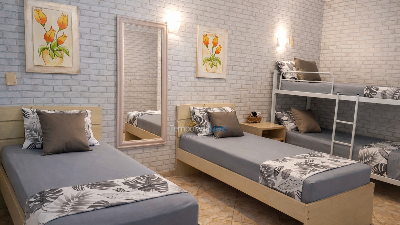 House for vacation rental in águas de Lindóia (Jd Lazari)