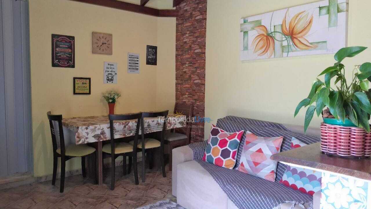 House for vacation rental in águas de Lindóia (Jd Lazari)