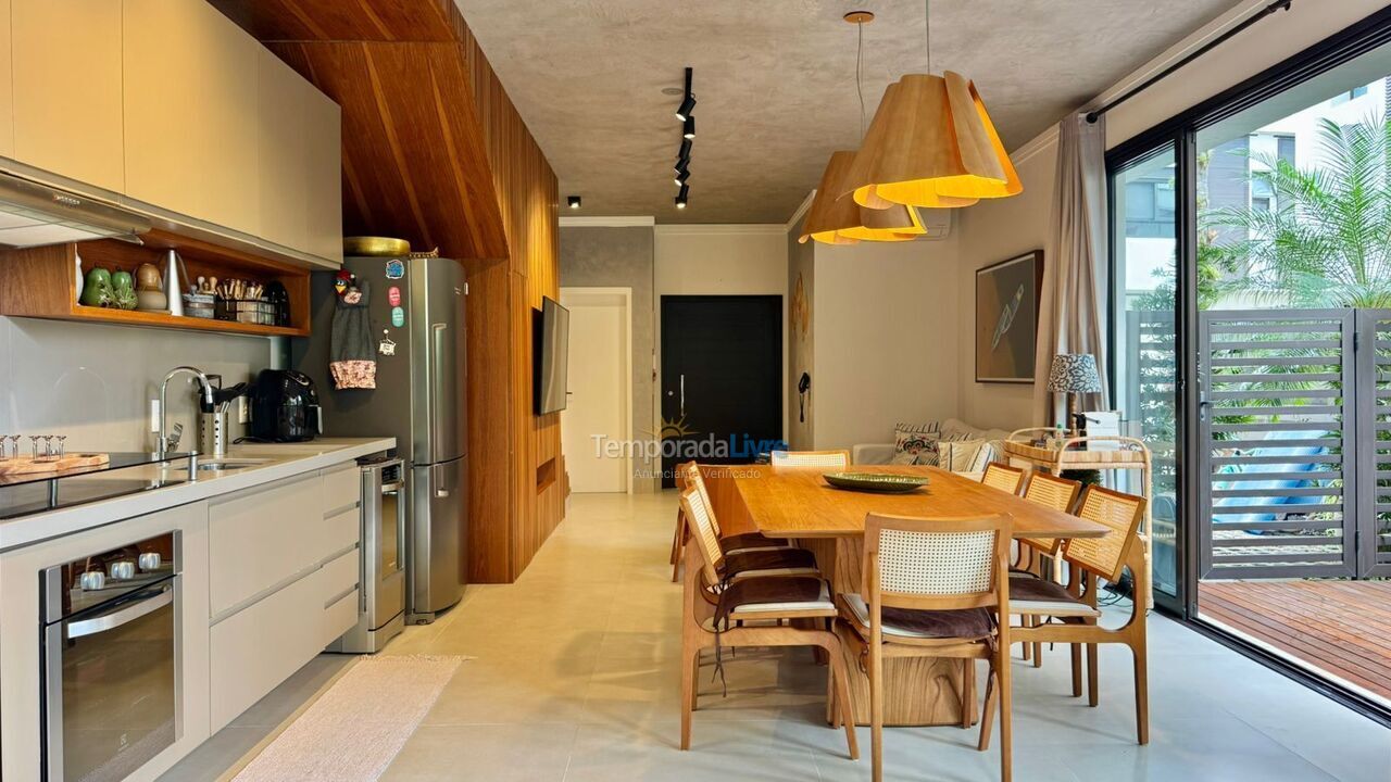 Casa para alquiler de vacaciones em São Sebastião (Camburi)