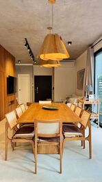 Acogedora casa en la playa de Camburi