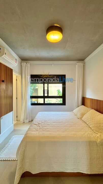 Casa para alquiler de vacaciones em São Sebastião (Camburi)