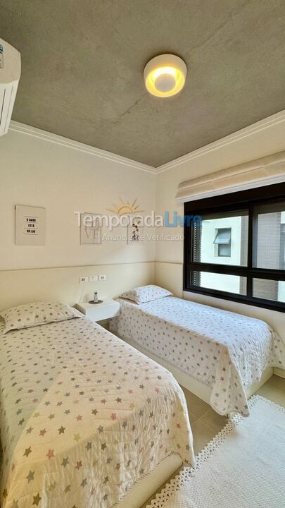 Casa para alquiler de vacaciones em São Sebastião (Camburi)